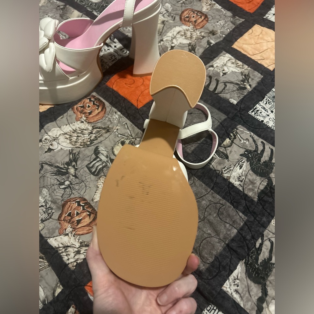 Sugar Thrillz Carefree Muse Platform Sandals - Brand New without tags. - Picture 8 of 10